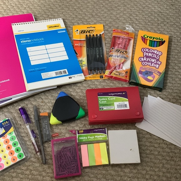Back to school Supplies 18+ pieces Bundle - Picture 3 of 3